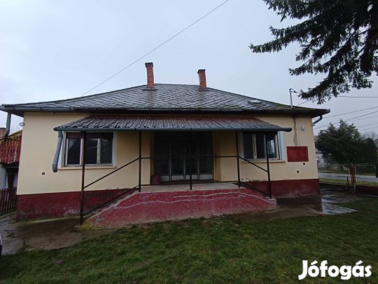 Segesden 3 szobás ház eladó magánszemélytől