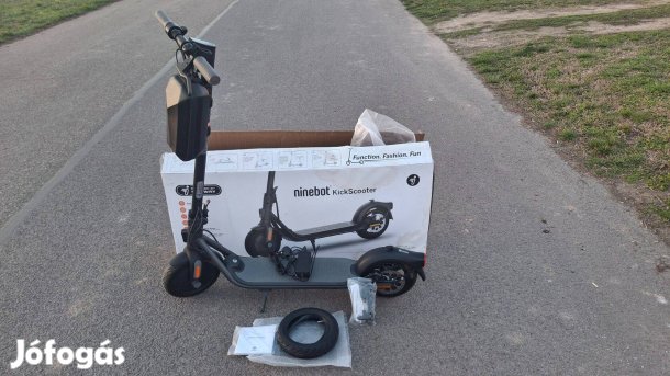 Segway Ninebot Kickscooter 3év 8hónap garancia!
