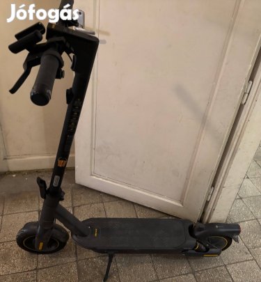 Segway-Ninebot Kickscooter Max G2 E elektromos roller, maximális sebes