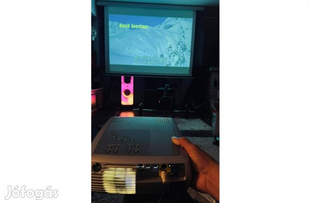 Seha házimozi - mozi projektor - kivetítő / vetító, Új lámpával