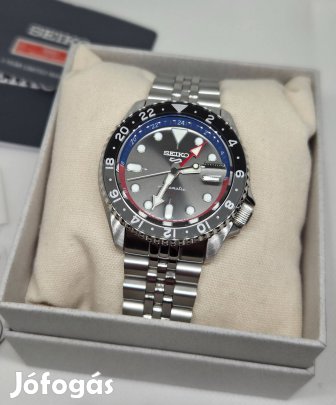 Seiko 5 sports gmt automata karóra Ssk019K1 Szerkezet : Kézzel is fel