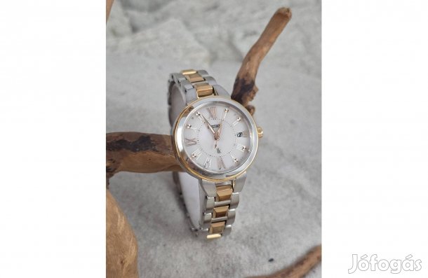 Seiko 'Lukia' női , solar, radio, zafír, JDM, számla és gari 2020.02