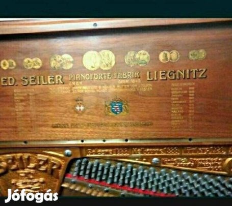 Seiler Gmbh Liegnitz 126 páncéltőkés Piano fantasztikus állapotban
