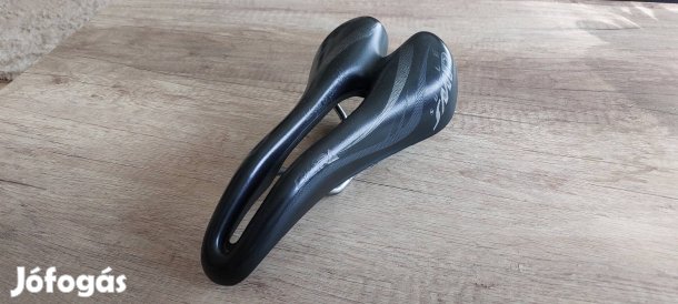 Selle Smp nyereg eladó 