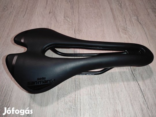 Selle san marco aspide narrow kerékpár nyereg
