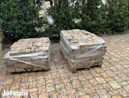 Semmelrock Appia Antica, kombi Térkő lávavörös, Fejer megye