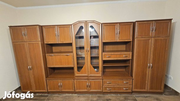 Senator szekrénysor