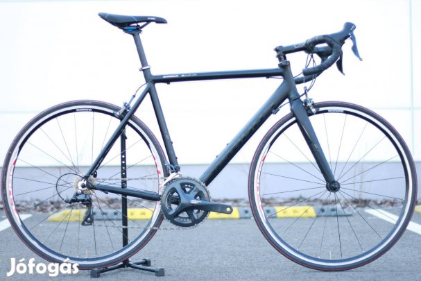 Serious Valpora M méret országúti kerékpár