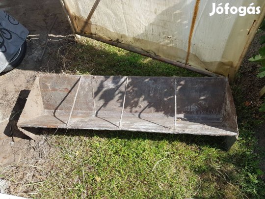 Sertés etető vas vályú etetővályú