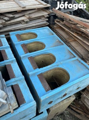 Sertés önetető válaszfalba epithető