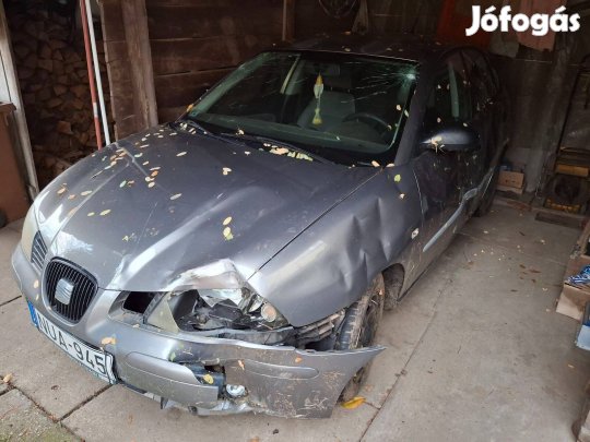 Sérült Seat Ibiza