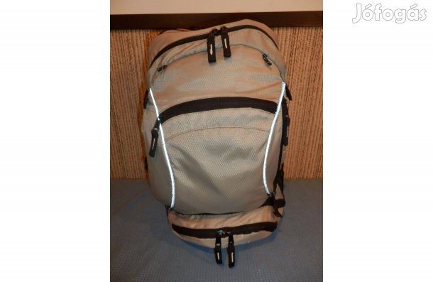 Seven Summits Norman 25 túra háti zsák