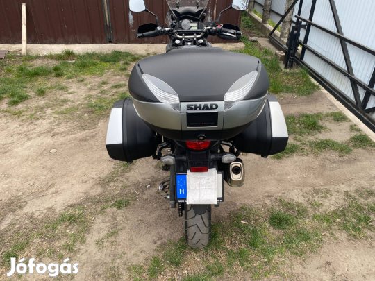 Shad Motoros Túradoboz szett tartókonzollal