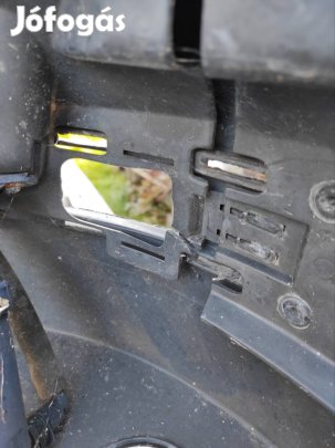 Sharan lökhárító