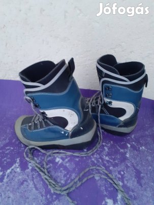 Shark snowboard cipő snowboardcipő 40-es 