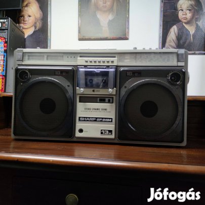 Sharp GF-9494 boombox