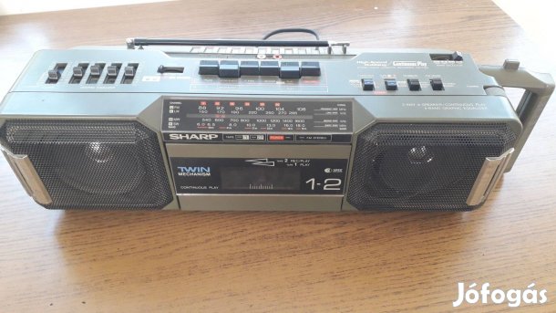 Sharp WQ-T282 régi retró rádió péternek