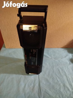 Sharp két kazettás sztereó rádió magnó!