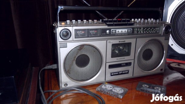 Sharp új állapotú magnós rádió többfunkciós 4 hullám minőségi termék