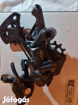 Shimano Deore XT 12 sebességes hátsó váltó és váltókarok