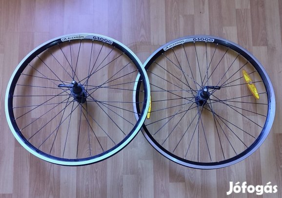 Shimano Deore XT kerekek Alexrims felnikkel