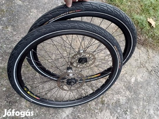 Shimano XT Mavic tárcsafékes kerék 26"