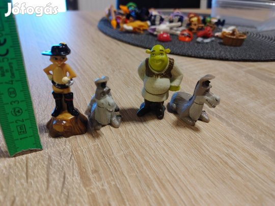 Shrek Csizmás kandur szamarak mini figurák egy tételként