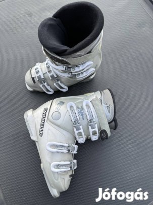 Síbakancs, női, 24-es