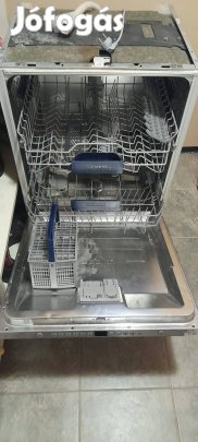 Siemens SN66P032EU (gyakran iQ500 sorozatként említve) egy teljesen be