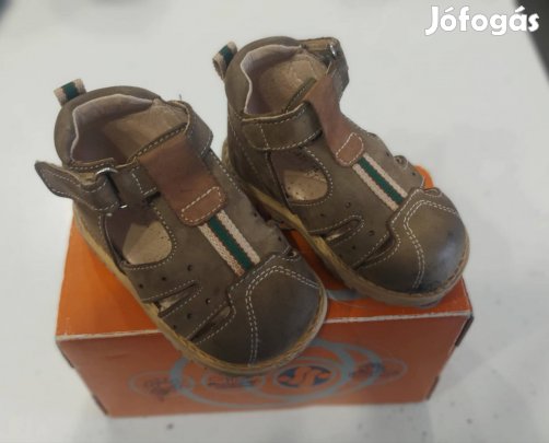 Siesta baba szandál