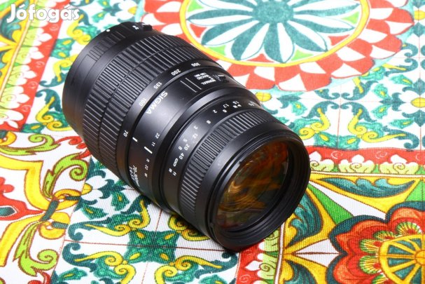 Sigma 70-300mm 4-5.6 Canon eos objektív 