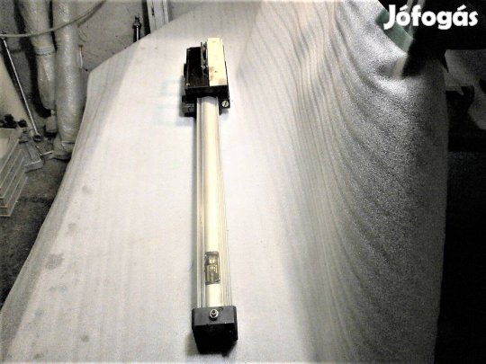 Siklóhenger lineáris henger dugattyúrúd nélküli munkahenger ( 4215)