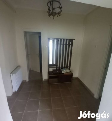 Siklós közkedvelt részén 4 szobás családi ház eladó