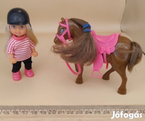 Simba Evi Love baba pónival