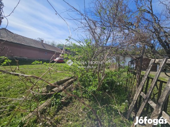 Simontornyai eladó 46 nm-es ház