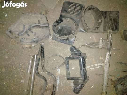 Simson Sr 50 megmaradt váz alkatrészek akár egyben is olcsón eladó