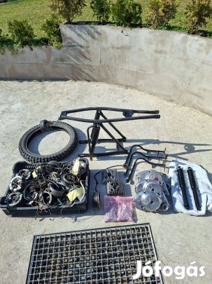 Simson gyújtas,váz,alkatreszek