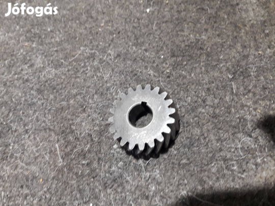 Simson s50 / Schwalbe / Star gyári kuplung / főtengely kis fogaskerék