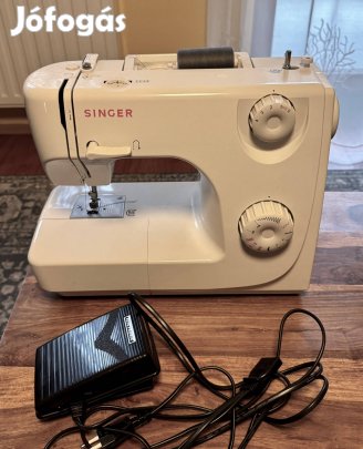 Singer 8280 varrógép eladó, Alig Használt