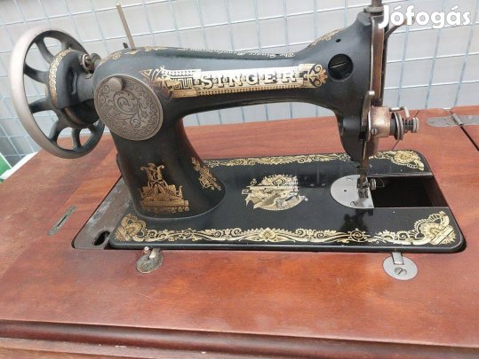 Singer Varrógép "Szfinx" díszítéssel eladó