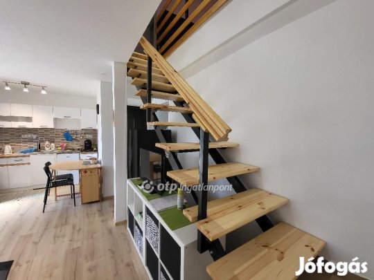 Siófoki 68 nm-es ház eladó