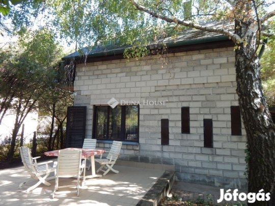 Siófoki 74 nm-es ház eladó