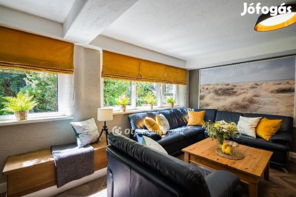 Siófoki eladó 592 nm-es ház