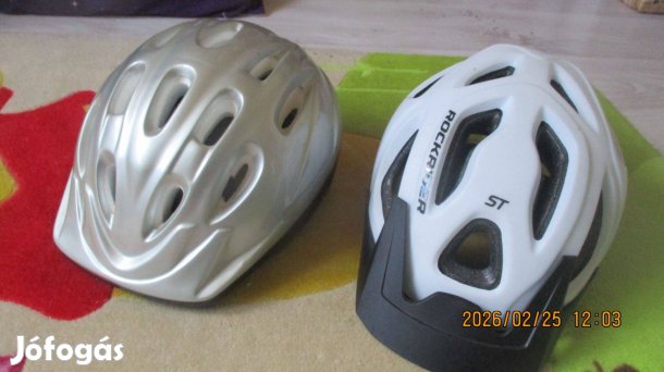 Sisakok: ezüstszürke 50-52cm, fehér "M" 53-57cm