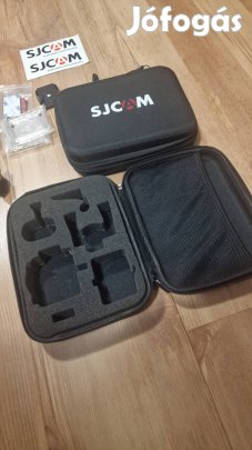 Sjcam 4000 (wifi) táskával és tartozékaival
