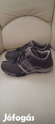 Skechers 42-es bőrcipő!