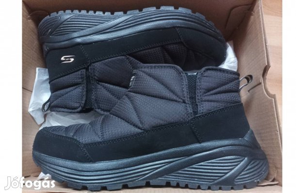 Skechers Bobs puffiez csizma 37