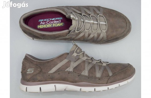 Skechers memóriahabos belebújós cipő, 40 -es méretre