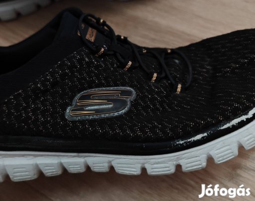 Skechers női sportcipő 39-40