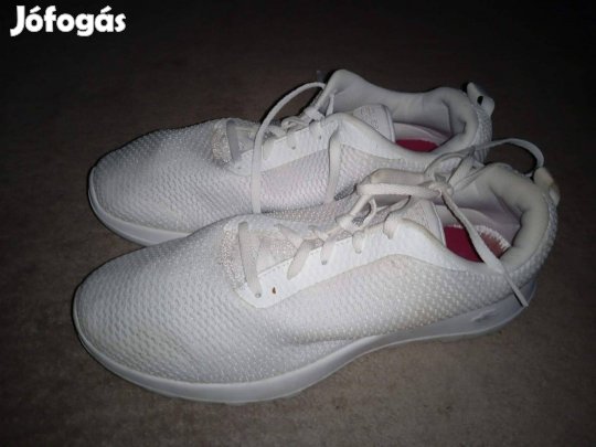 Skechers sportcipő 42-es méretben eladó!
